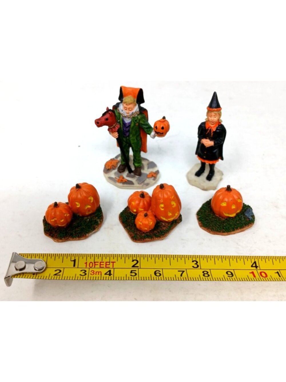 Lemax Halloween Figurines Set Witch Headless Horseman Pumpkins #G-M3 - Picture 2 of 8